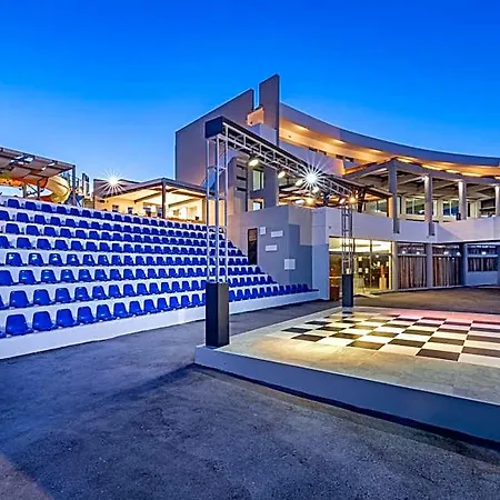Готель Virginia Family 4*
